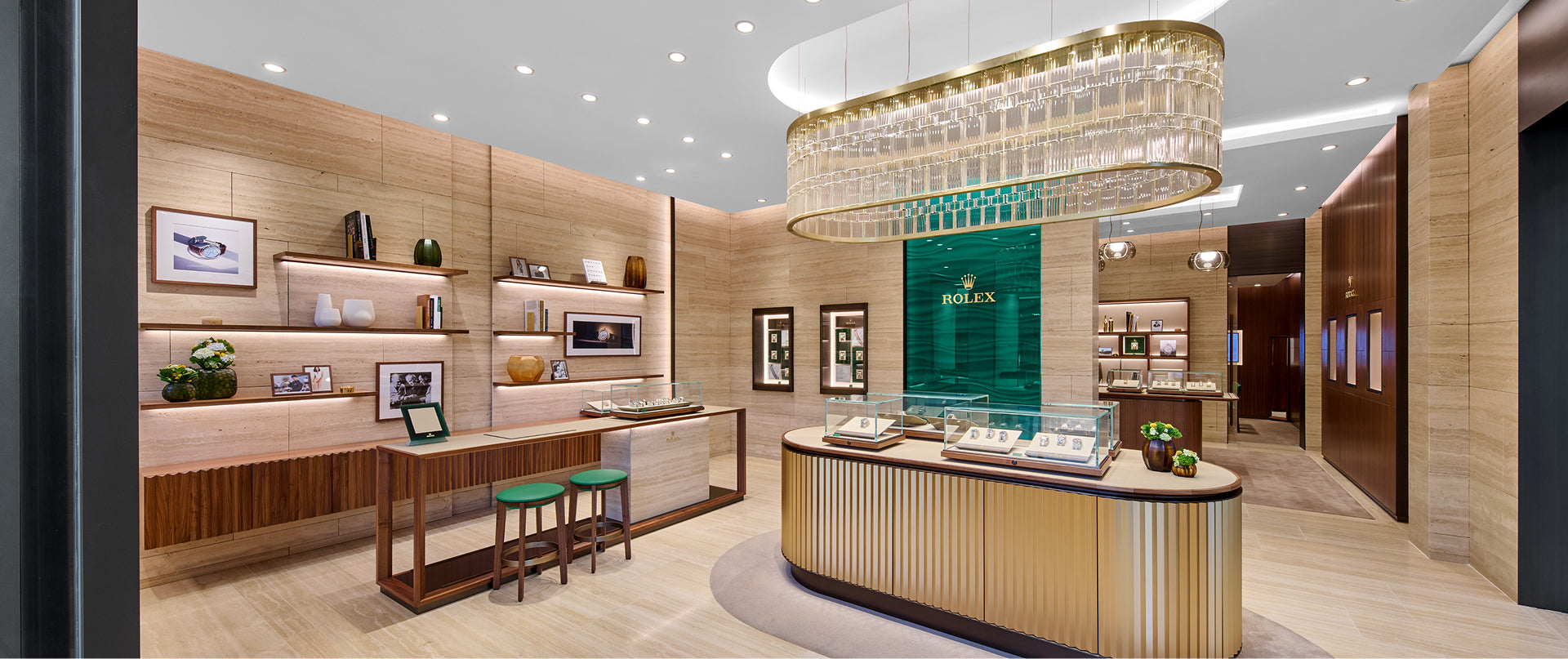 Discover our luxury Rolex showroom - Little Switzerland