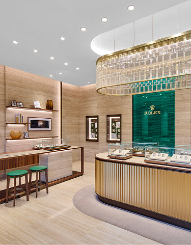 Discover our luxury Rolex showroom - Little Switzerland