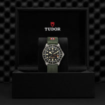 Pelagos FXD GMT - Little Switzerland