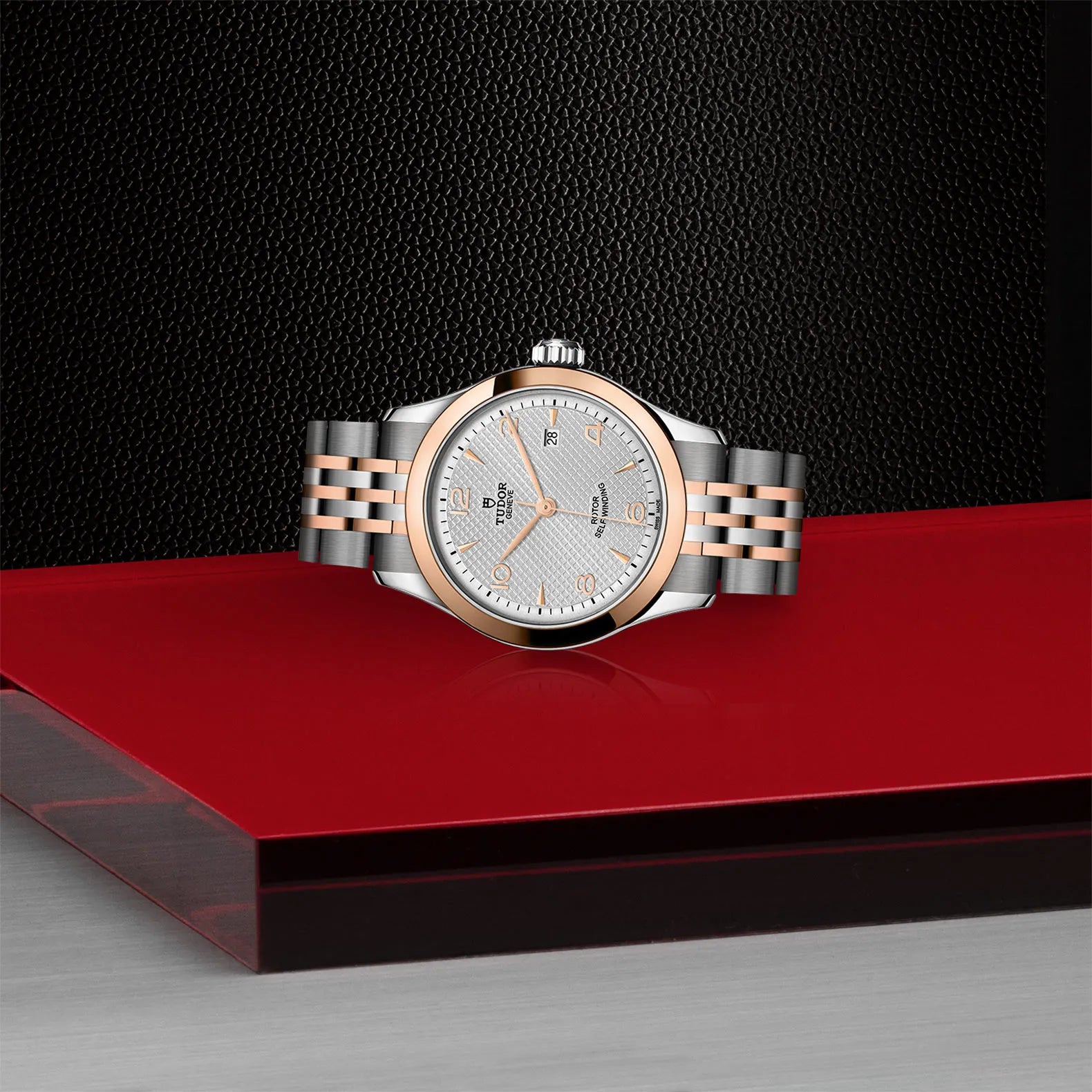 TUDOR 1926 - Little Switzerland