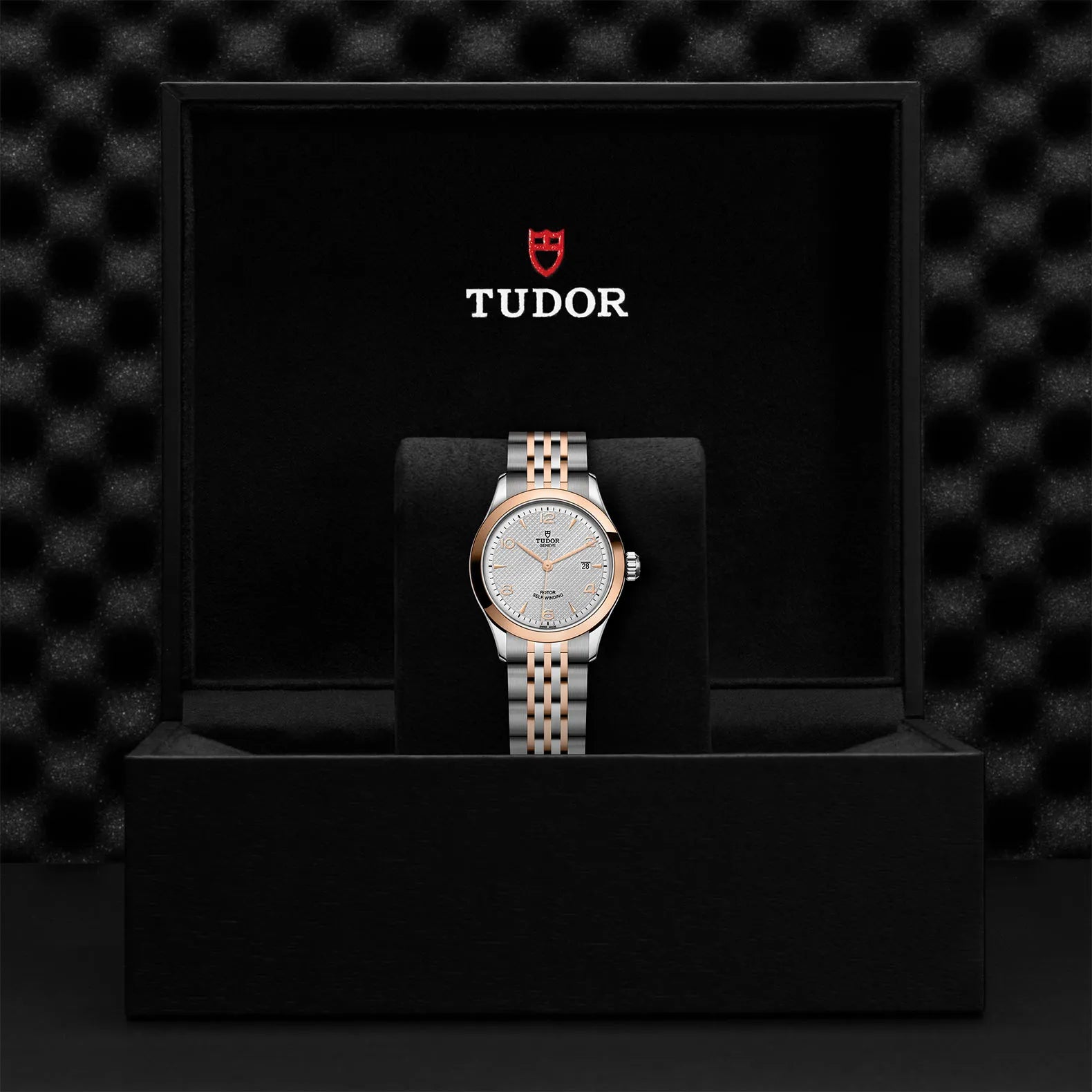 TUDOR 1926 - Little Switzerland