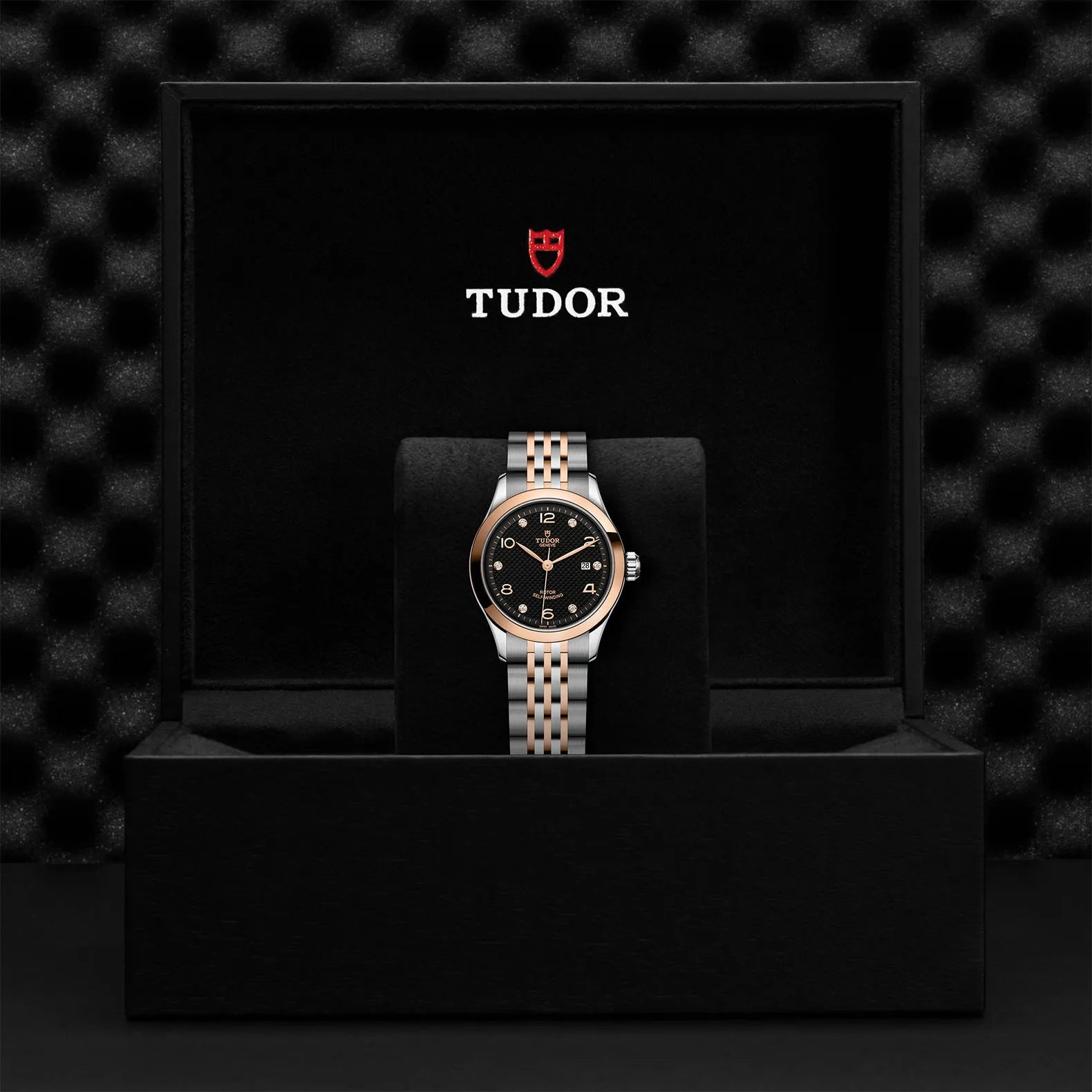 TUDOR 1926 - Little Switzerland