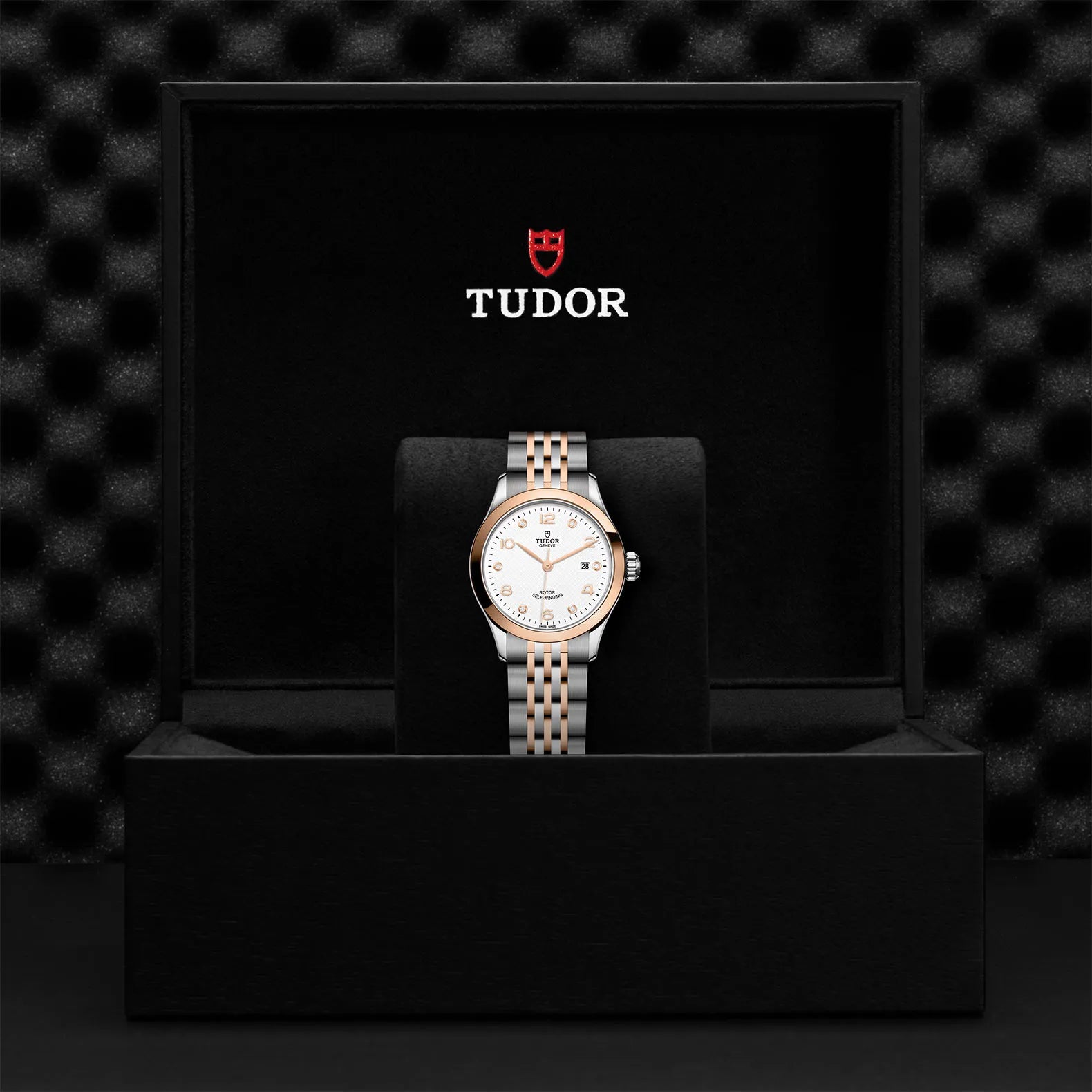 TUDOR 1926 - Little Switzerland