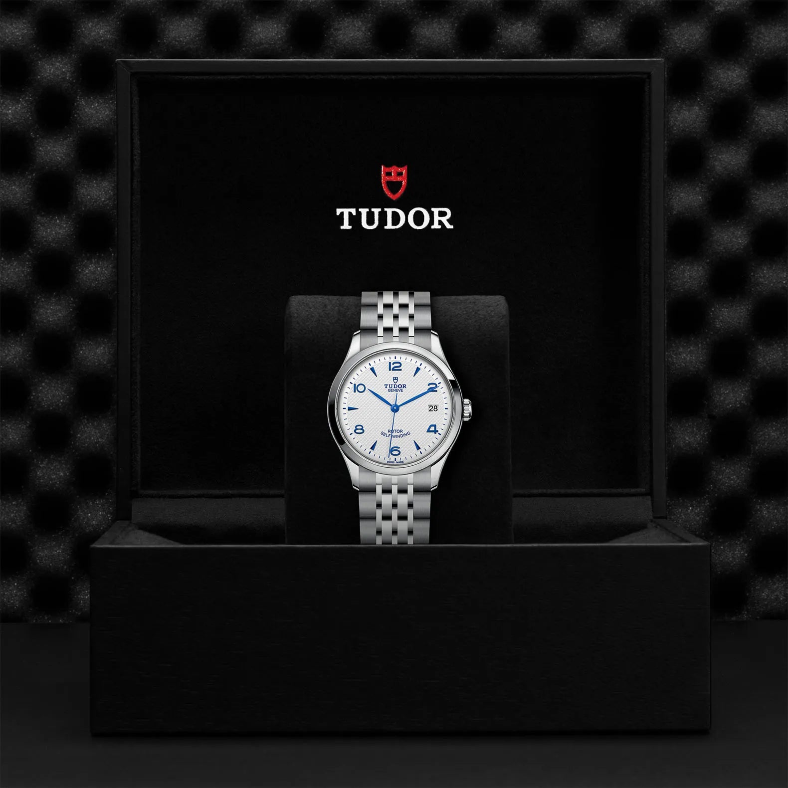 TUDOR 1926 - Little Switzerland