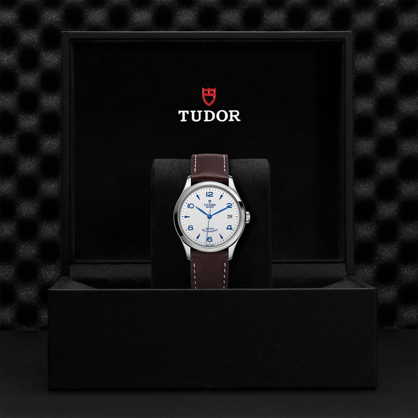 TUDOR 1926 - Little Switzerland