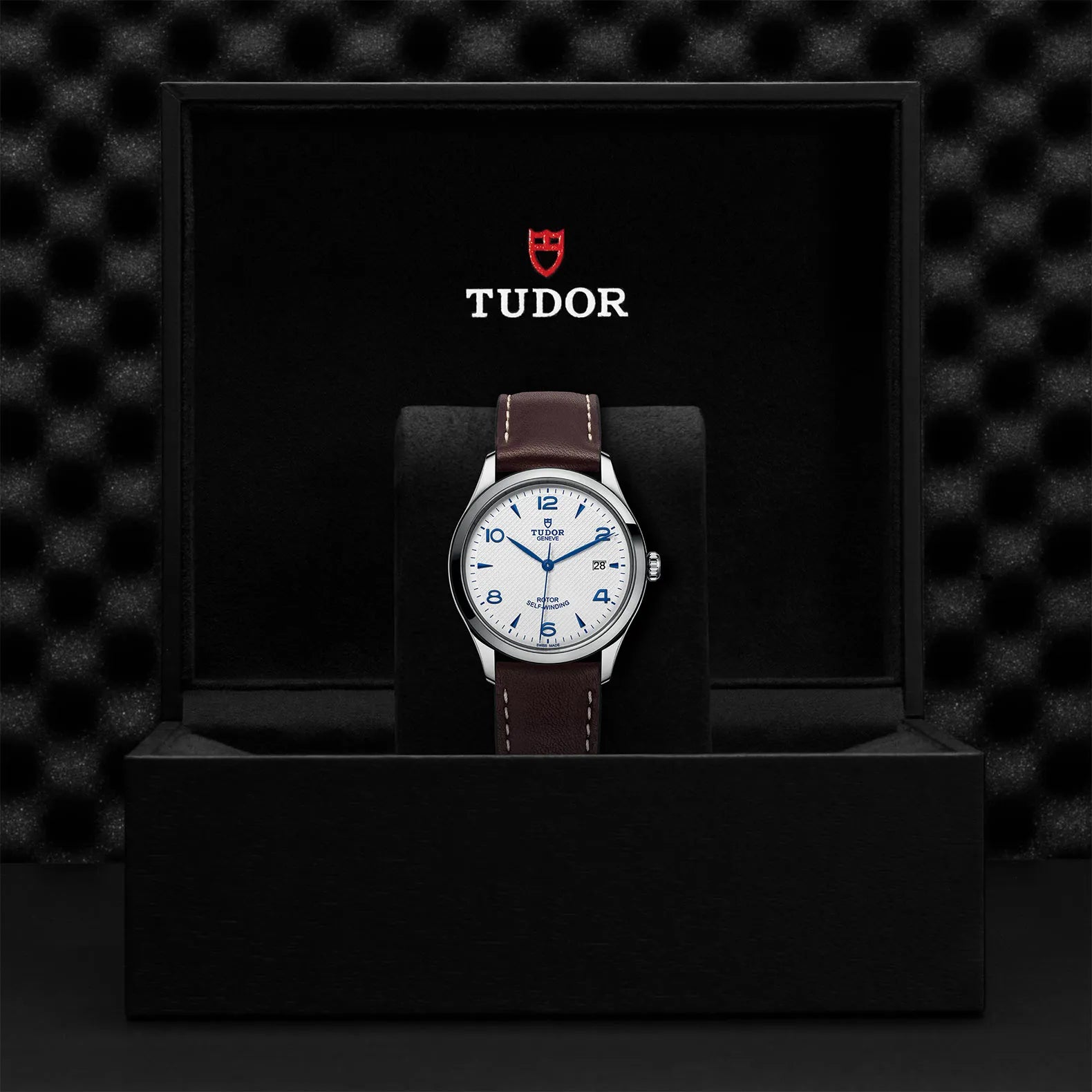 TUDOR 1926 - Little Switzerland