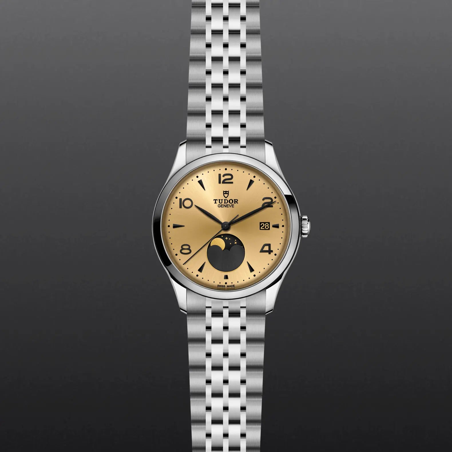 TUDOR 1926 Luna - Little Switzerland