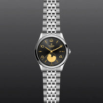 TUDOR 1926 Luna - Little Switzerland