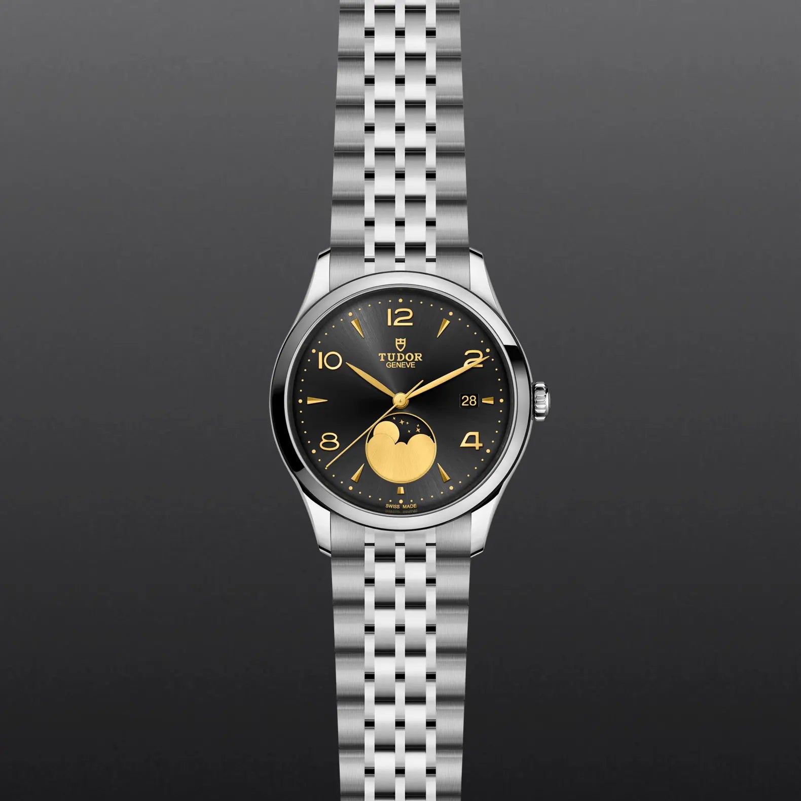 TUDOR 1926 Luna - Little Switzerland