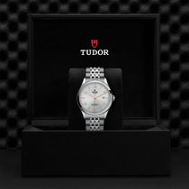 TUDOR 1926 - Little Switzerland