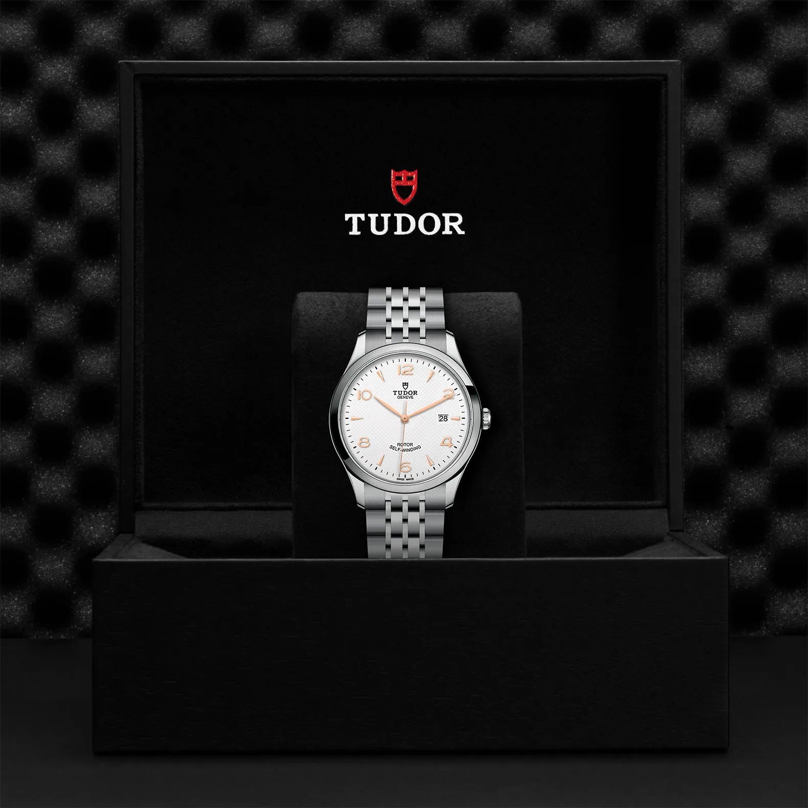 TUDOR 1926 - Little Switzerland