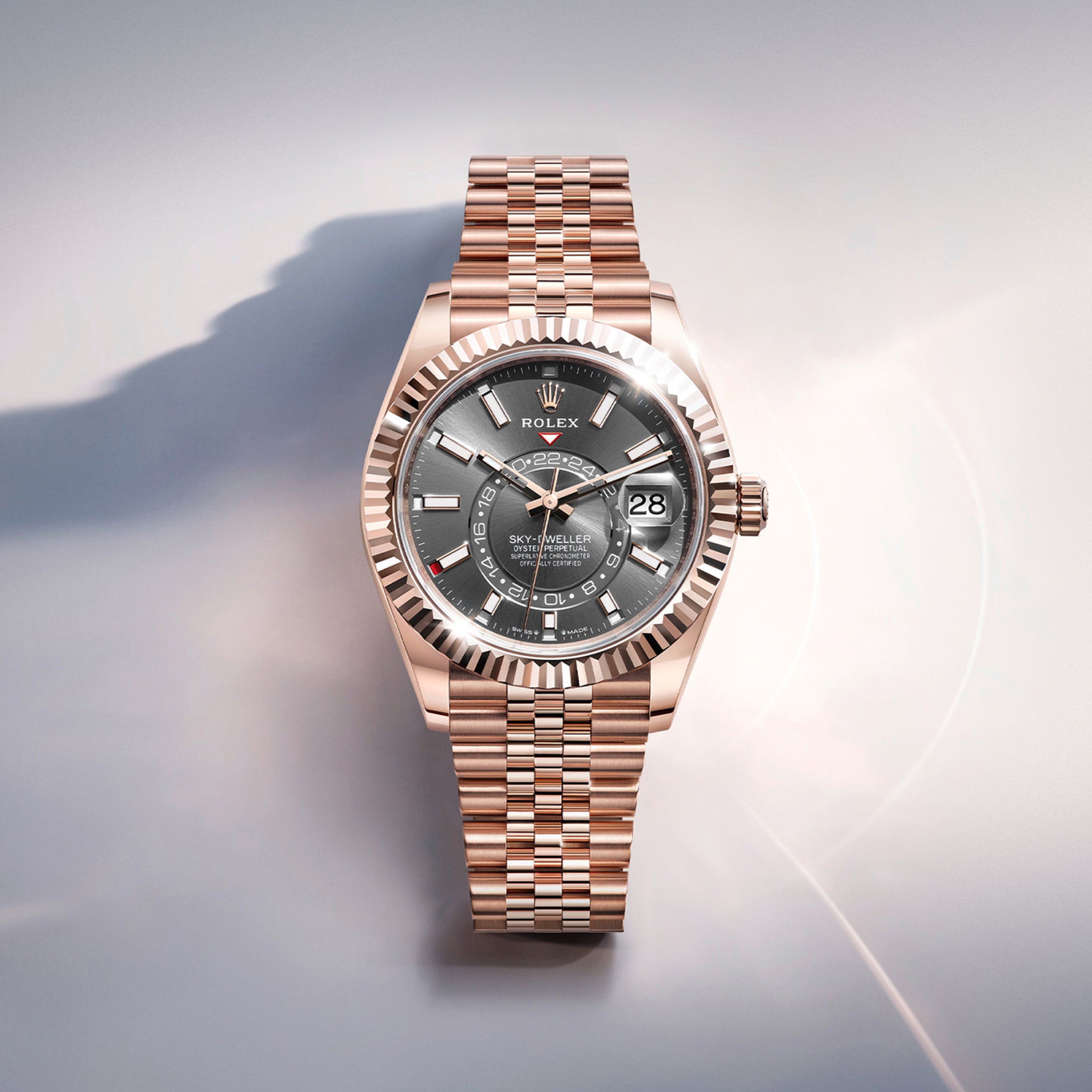 Rolex Sky-Dweller 18 kt Everose gold, M336935-0001 | Little