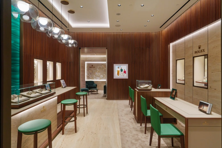 Discover our luxury Rolex showroom - Little Switzerland