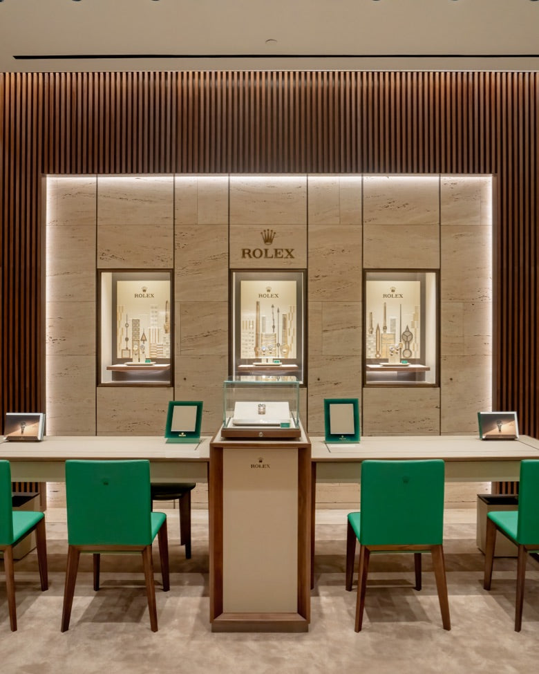 Discover our luxury Rolex showroom - Little Switzerland