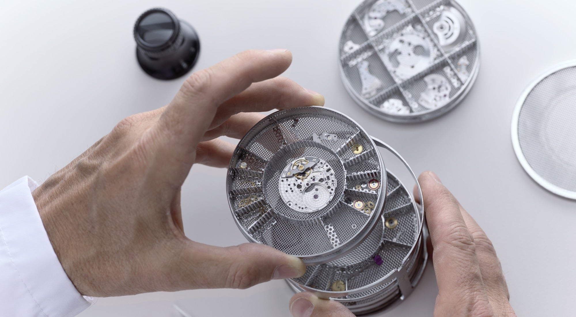 Rolex servicing procedure - Little Switzerland