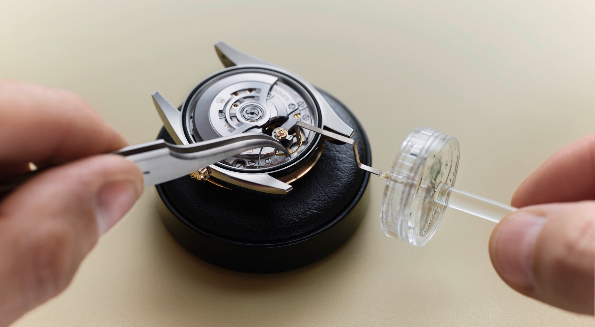 Rolex servicing procedure - Little Switzerland