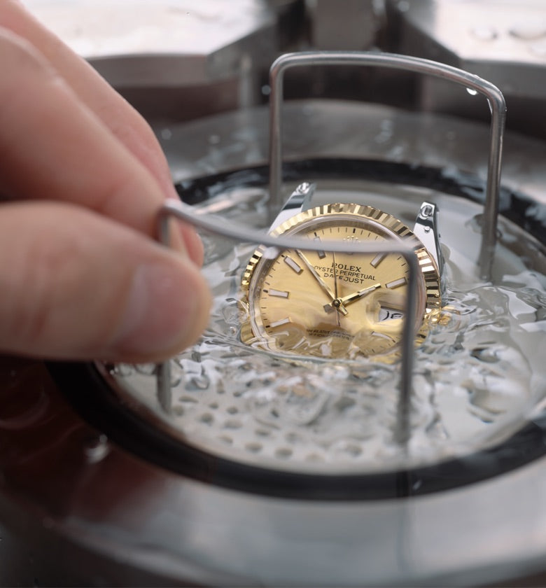 Rolex servicing procedure - Little Switzerland