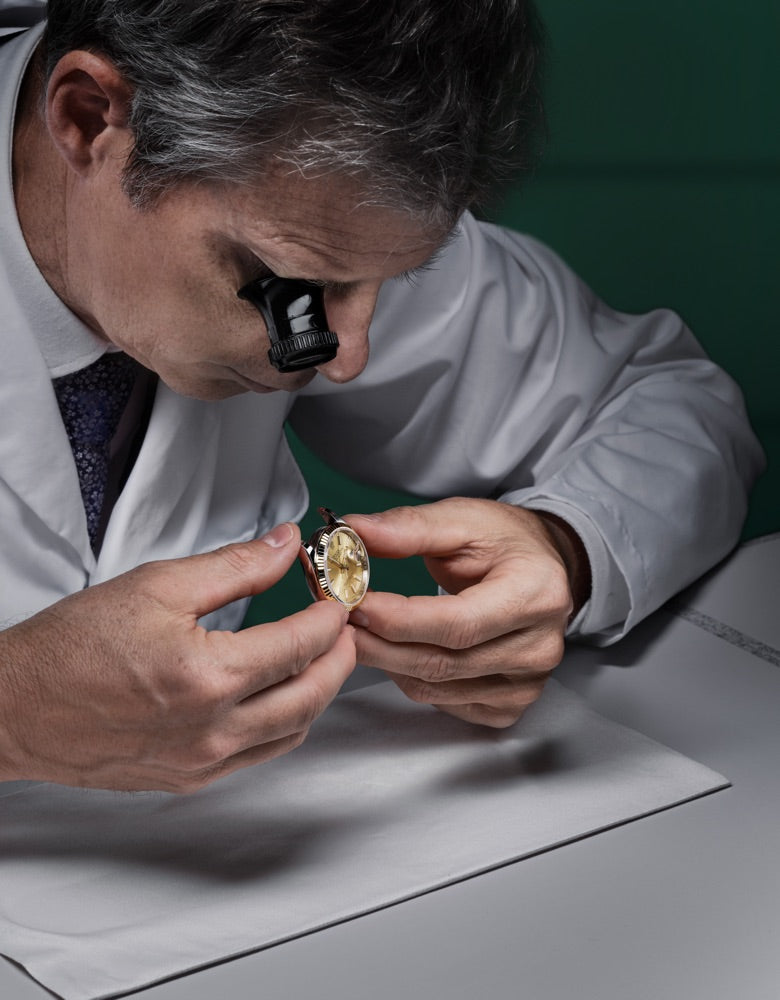 Rolex servicing procedure - Little Switzerland