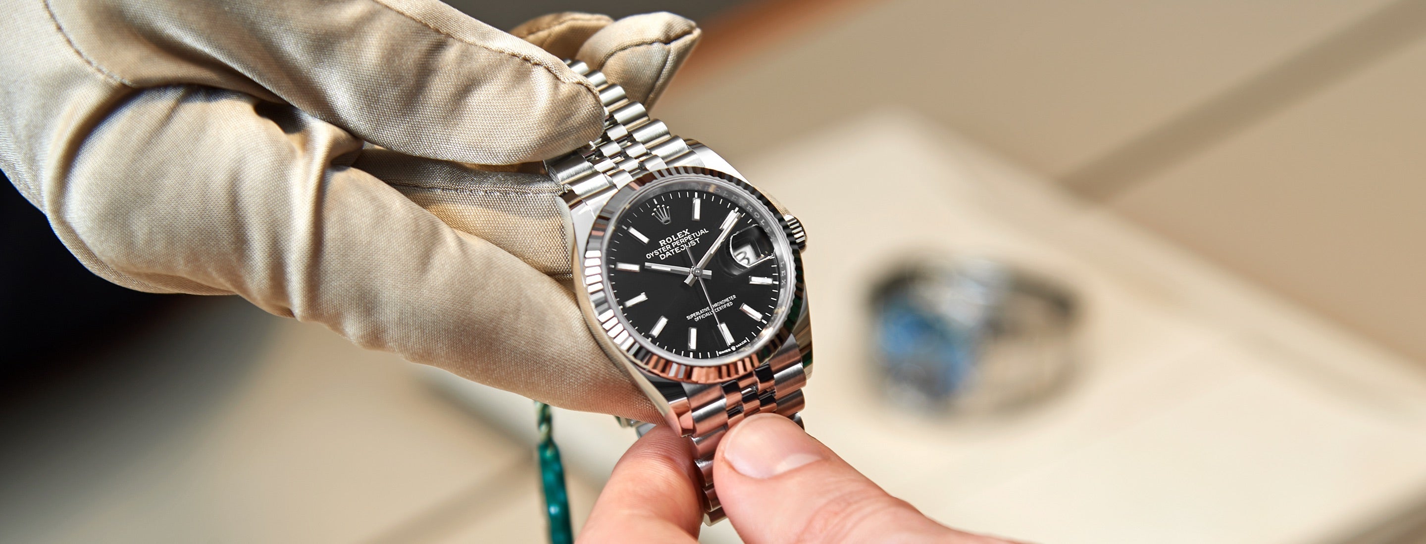 Rolex servicing procedure - Little Switzerland
