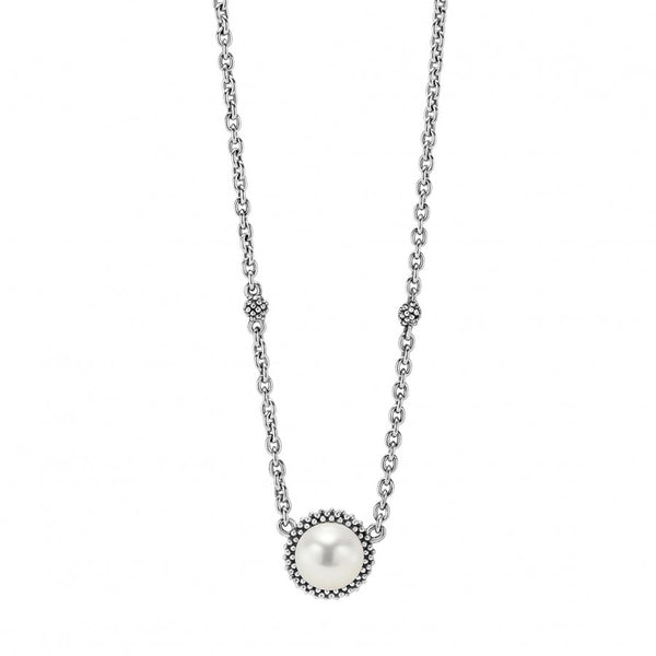 Luna Pendant Necklace