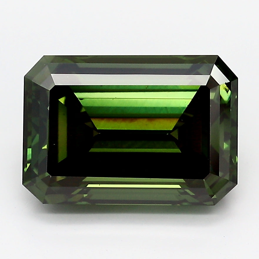 Loose 3.42 Carat Emerald  Green SI1 IGI  diamonds at affordable prices.