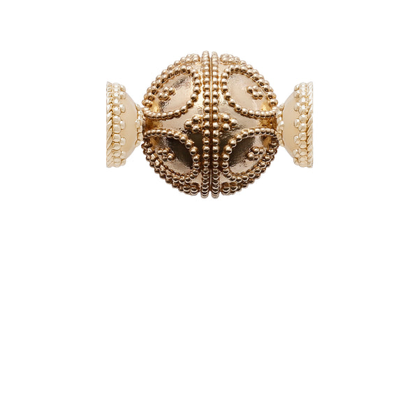 The Filigree Centerpiece