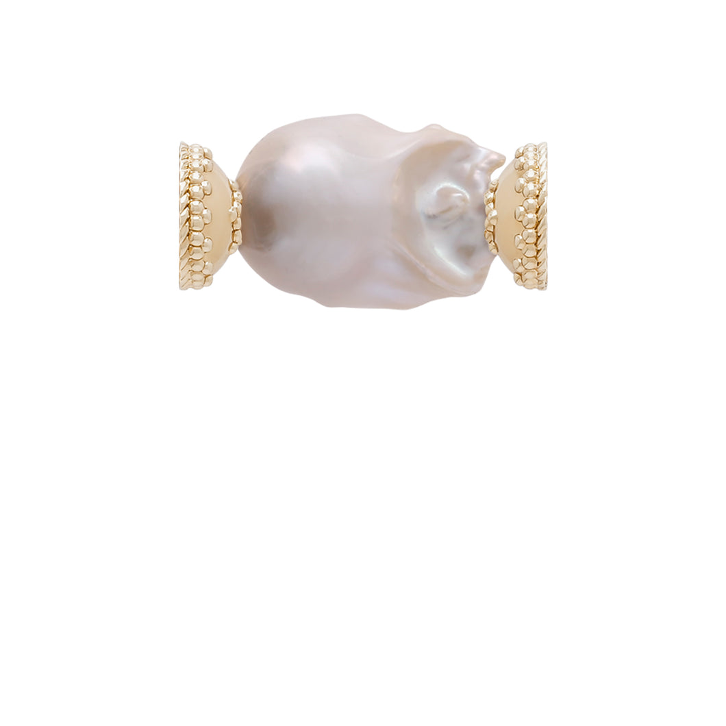 The Baroque Pearl Centerpiece