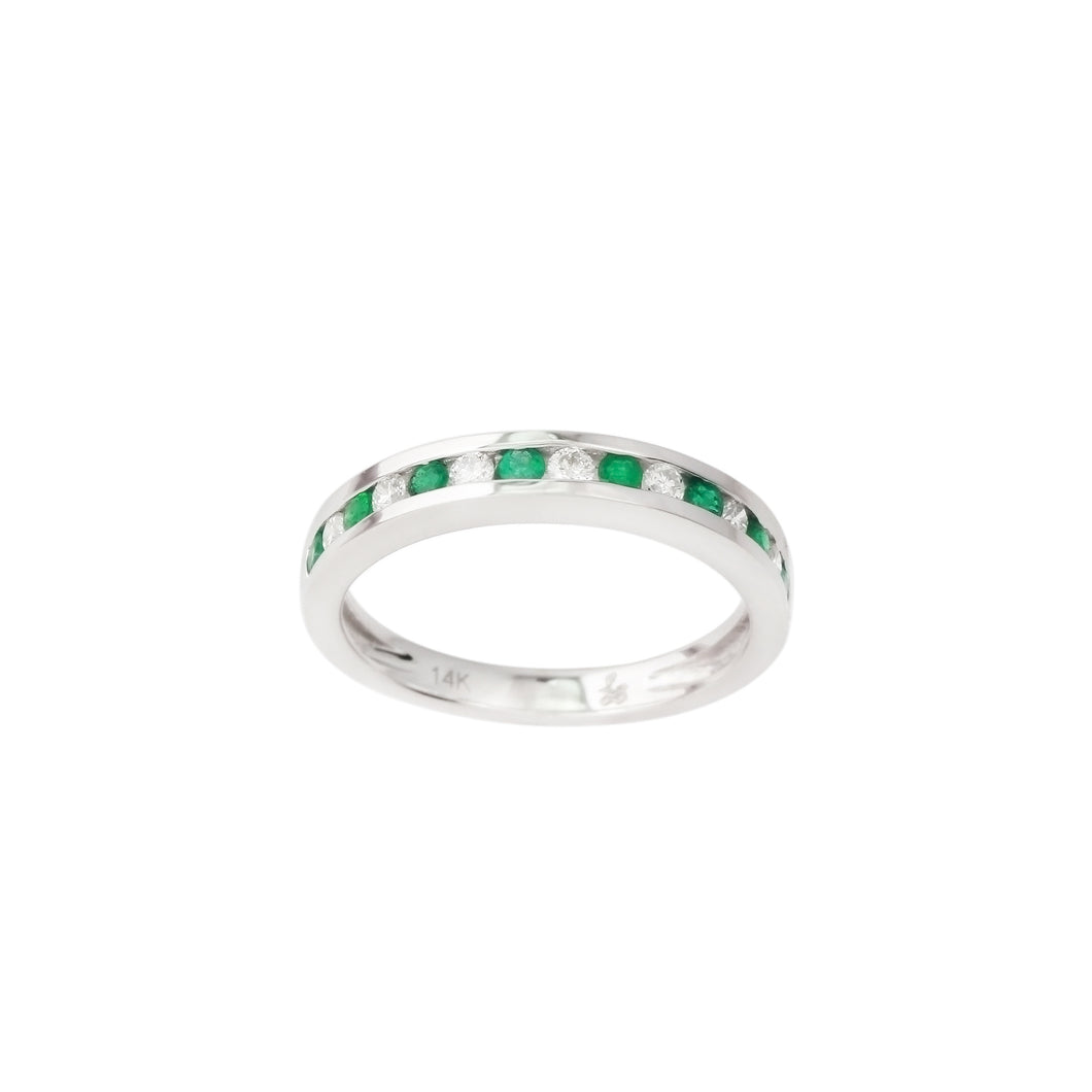 3.18 CTW Emerald and Diamond Band Ring