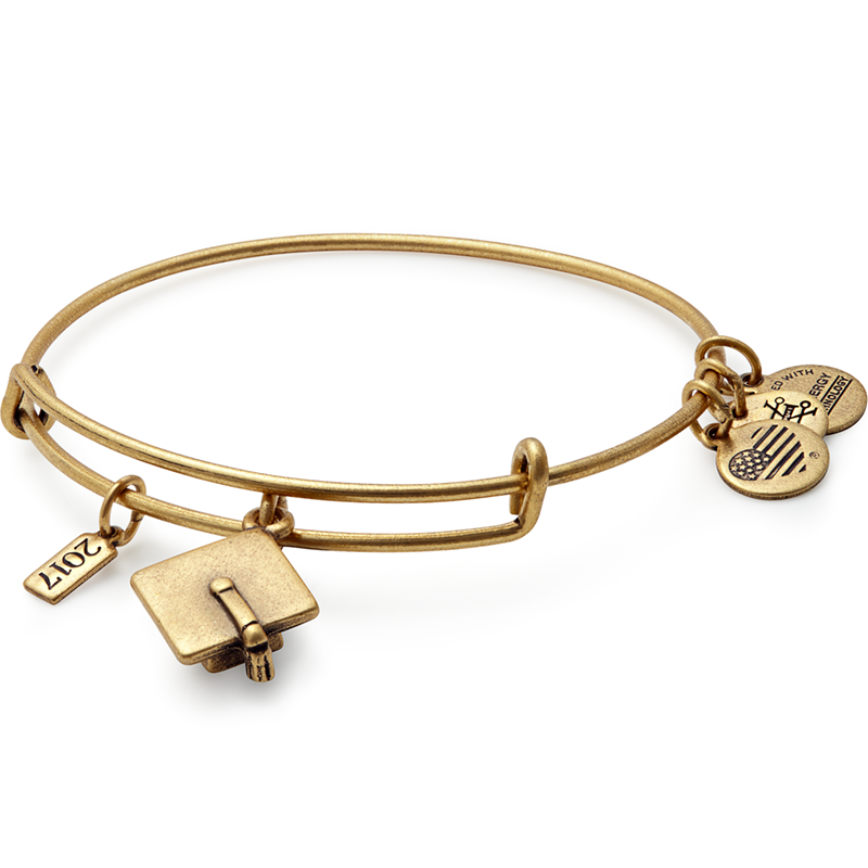 2017 Graduation Cap Charm Bangle